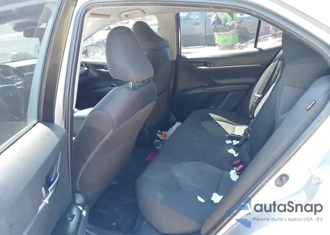 2018 Toyota Camry Le из США, поврежденный, VIN 4T1B11HK9JU639341